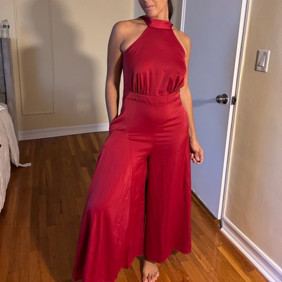 Red jumpsuit - Picture 1 of 6